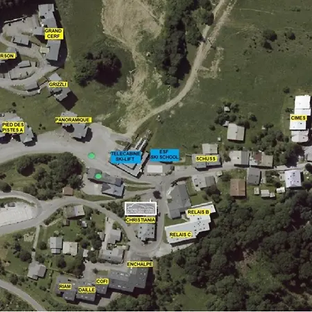 Apartment 3 Pieces Au Pied Des Pistes Avec Parking A - Fr-1-573-85 Saint-Jean-d'Aulps